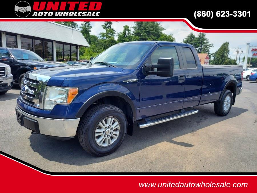 2011 Ford F-150 4WD SuperCab 163" XLT w/HD Payload Pkg, available for sale in East Windsor, Connecticut | United Auto Sales of E Windsor, Inc. East Windsor, Connecticut