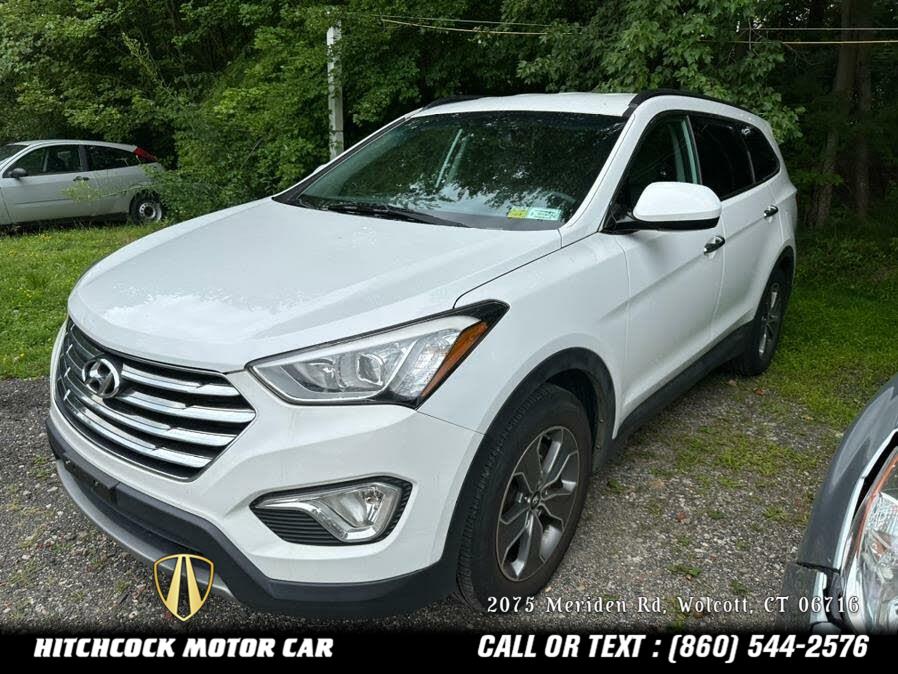 Used 2016 Hyundai Santa Fe in Wolcott, Connecticut | Hitchcock Motor Car. Wolcott, Connecticut