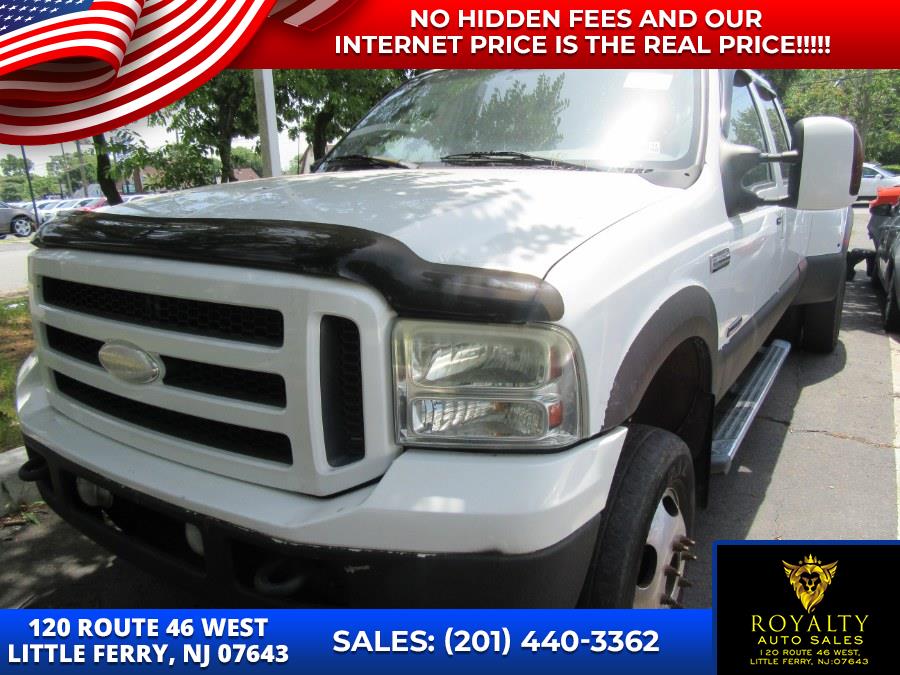 2006 Ford Super Duty F-350 DRW Crew Cab 156" XLT 4WD, available for sale in Little Ferry, New Jersey | Royalty Auto Sales. Little Ferry, New Jersey