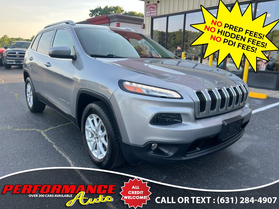 Used 2015 Jeep Cherokee in Bohemia, New York | Performance Auto Inc. Bohemia, New York