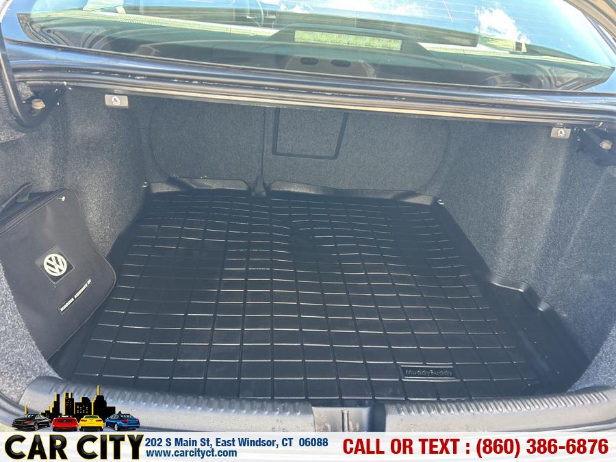2018 Volkswagen Jetta 1.4T SE Auto, available for sale in East Windsor, Connecticut | Car City LLC. East Windsor, Connecticut 2018 Volkswagen Jetta 1.4T SE Auto, available for sale in East Windsor, Connecticut | Car City LLC. East Windsor, Connecticut