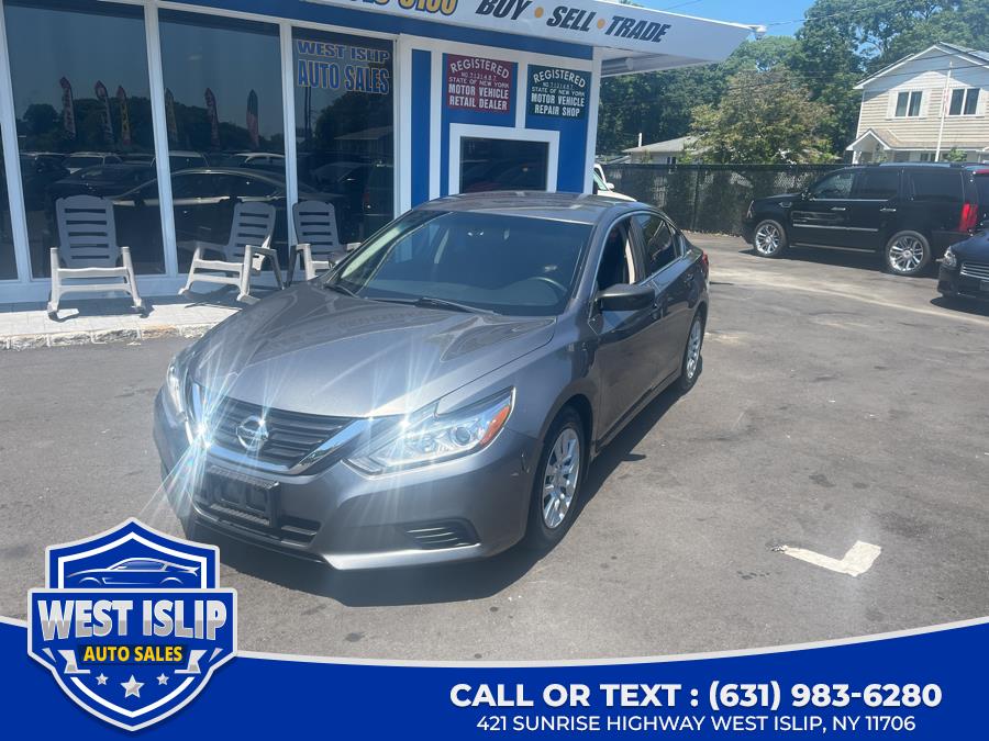 Used 2017 Nissan Altima in West Islip, New York | West Islip Auto Sales. West Islip, New York