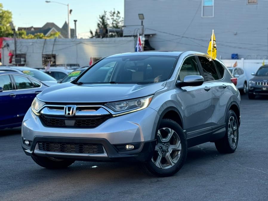 Used 2017 Honda CR-V in Irvington, New Jersey | RT 603 Auto Mall. Irvington, New Jersey