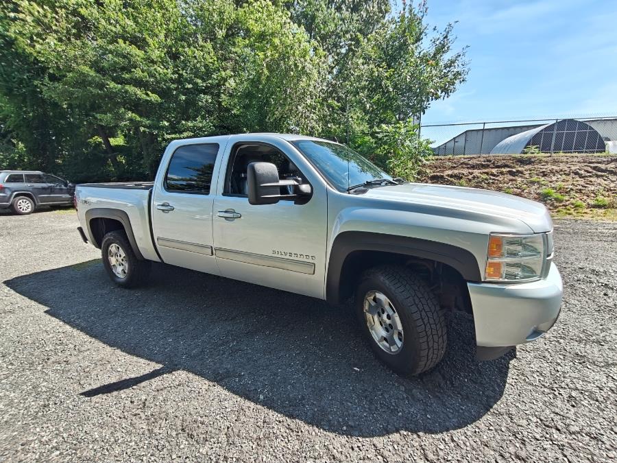 2013 Chevrolet Silverado 1500 4WD Crew Cab 143.5" LTZ, available for sale in South Windsor, Connecticut | Fancy Rides LLC. South Windsor, Connecticut 2013 Chevrolet Silverado 1500 4WD Crew Cab 143.5" LTZ, available for sale in South Windsor, Connecticut | Fancy Rides LLC. South Windsor, Connecticut