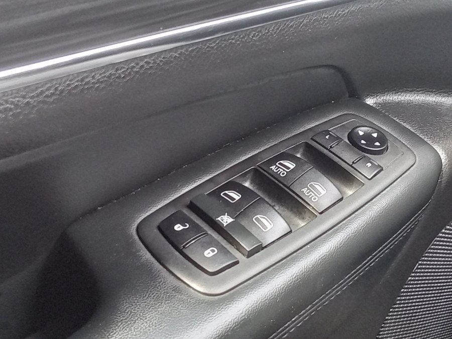 2021 Jeep Grand Cherokee Limited 4x4, available for sale in Irvington, New Jersey | NJ Used Cars Center. Irvington, New Jersey 2021 Jeep Grand Cherokee Limited 4x4, available for sale in Irvington, New Jersey | NJ Used Cars Center. Irvington, New Jersey