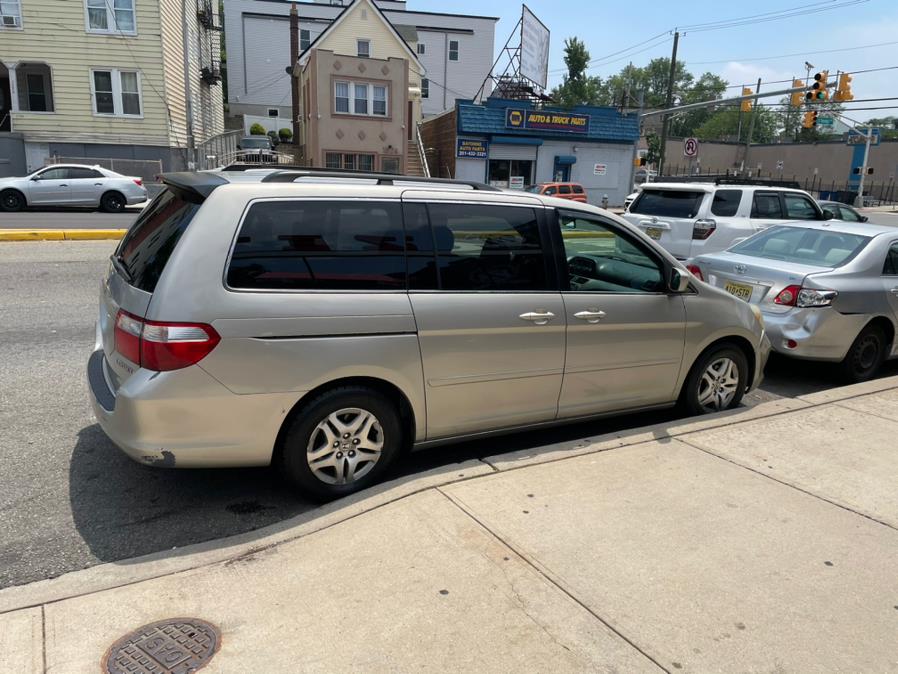 2005 Honda Odyssey EX-L AT with RES, available for sale in Jersey City, New Jersey | Zettes Auto Mall. Jersey City, New Jersey 2005 Honda Odyssey EX-L AT with RES, available for sale in Jersey City, New Jersey | Zettes Auto Mall. Jersey City, New Jersey