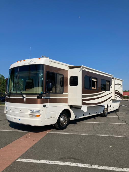 2007 NATIONAL TROPICAL 340, available for sale in Bronx, New York | Carwink USA. Bronx, New York 2007 NATIONAL TROPICAL 340, available for sale in Bronx, New York | Carwink USA. Bronx, New York