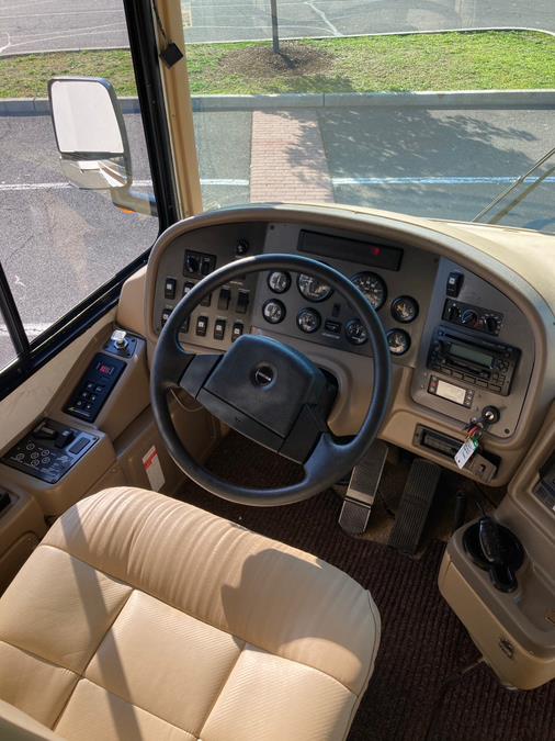 2007 NATIONAL TROPICAL 340, available for sale in Bronx, New York | Carwink USA. Bronx, New York 2007 NATIONAL TROPICAL 340, available for sale in Bronx, New York | Carwink USA. Bronx, New York