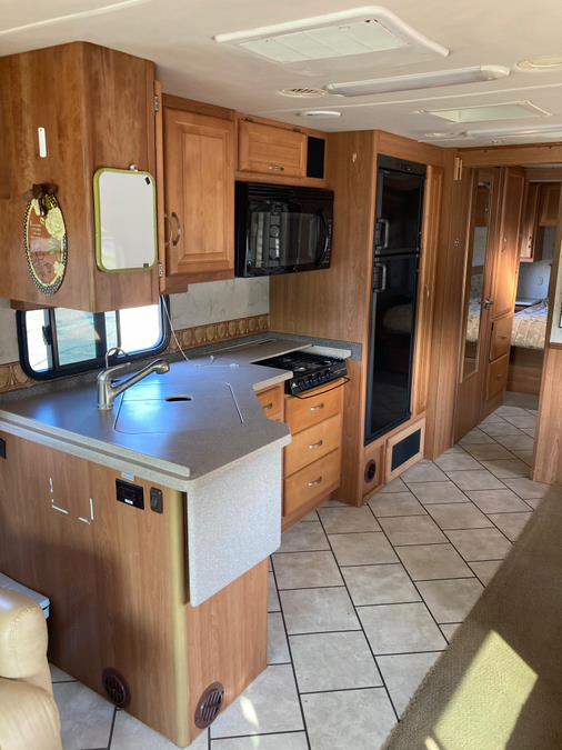 2007 NATIONAL TROPICAL 340, available for sale in Bronx, New York | Carwink USA. Bronx, New York 2007 NATIONAL TROPICAL 340, available for sale in Bronx, New York | Carwink USA. Bronx, New York