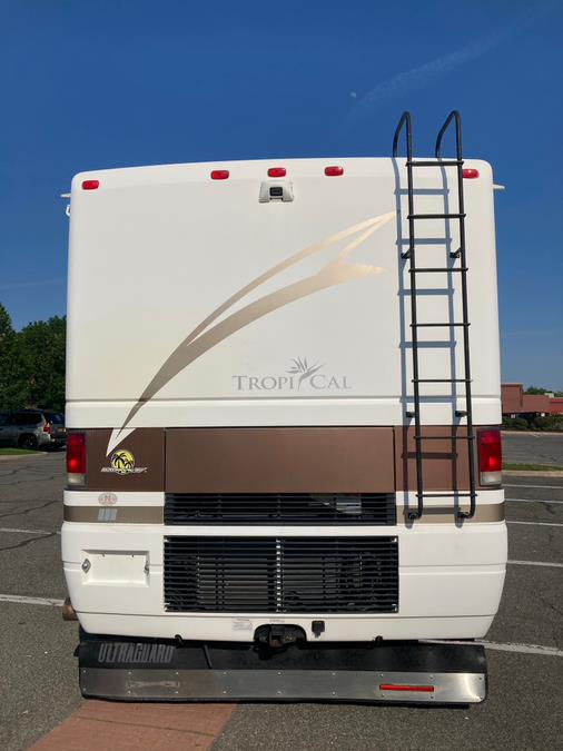 2007 NATIONAL TROPICAL 340, available for sale in Bronx, New York | Carwink USA. Bronx, New York 2007 NATIONAL TROPICAL 340, available for sale in Bronx, New York | Carwink USA. Bronx, New York