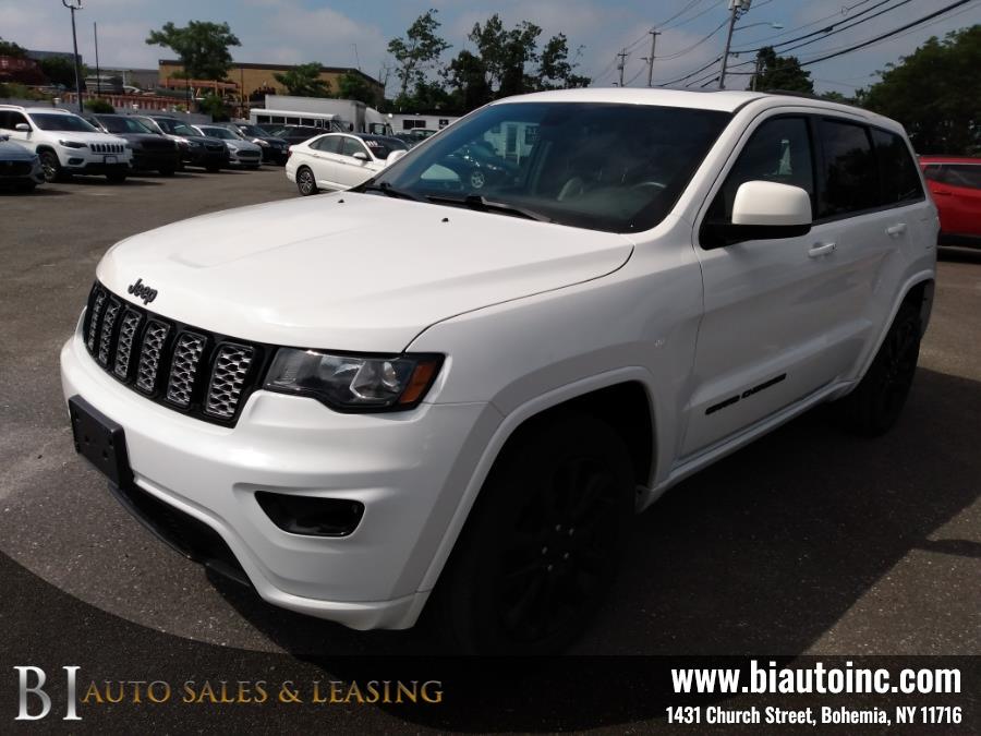 Used 2018 Jeep Grand Cherokee in Bohemia, New York | B I Auto Sales. Bohemia, New York