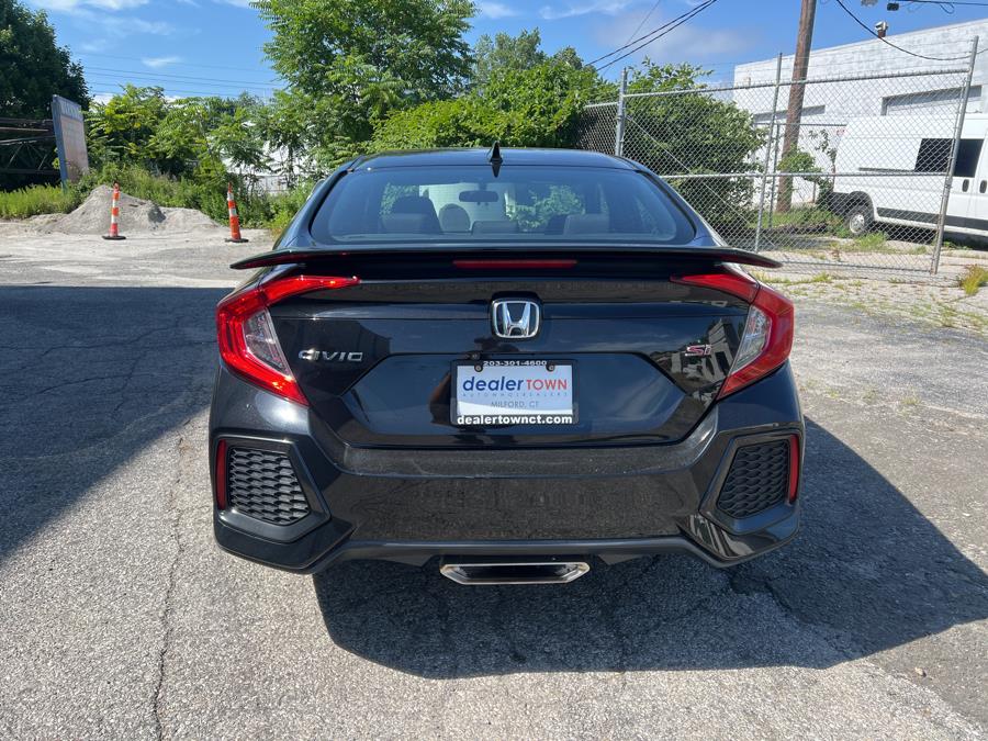 2018 Honda Civic Si Sedan Manual w/High Performance Tires, available for sale in Milford, Connecticut | Dealertown Auto Wholesalers. Milford, Connecticut 2018 Honda Civic Si Sedan Manual w/High Performance Tires, available for sale in Milford, Connecticut | Dealertown Auto Wholesalers. Milford, Connecticut