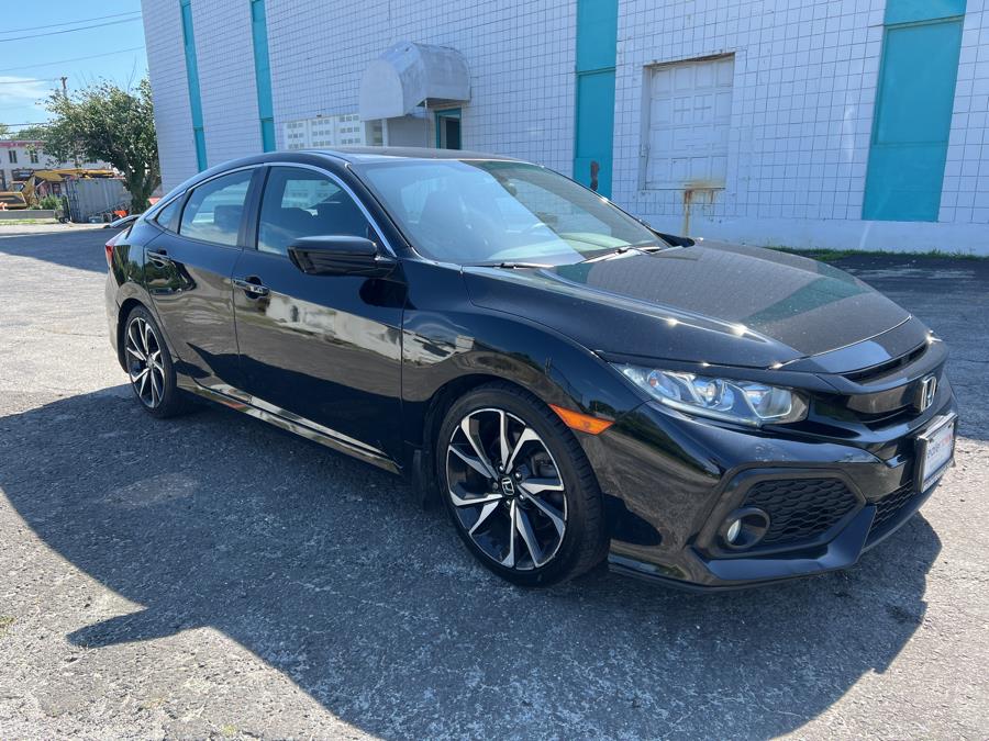 2018 Honda Civic Si Sedan Manual w/High Performance Tires, available for sale in Milford, Connecticut | Dealertown Auto Wholesalers. Milford, Connecticut 2018 Honda Civic Si Sedan Manual w/High Performance Tires, available for sale in Milford, Connecticut | Dealertown Auto Wholesalers. Milford, Connecticut