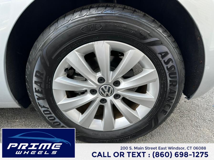 2013 Volkswagen Beetle Coupe 2dr Auto 2.5L Entry, available for sale in East Windsor, Connecticut | Prime Wheels. East Windsor, Connecticut 2013 Volkswagen Beetle Coupe 2dr Auto 2.5L Entry, available for sale in East Windsor, Connecticut | Prime Wheels. East Windsor, Connecticut