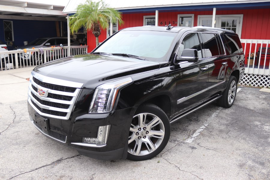 Used 2015 Cadillac Escalade ESV in Altamonte Springs, Florida | CarX Club Corporation. Altamonte Springs, Florida