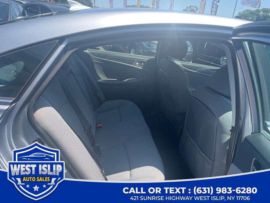 Hyundai Sonata Hybrid 2015 in West Islip, North Babylon, Babylon, West