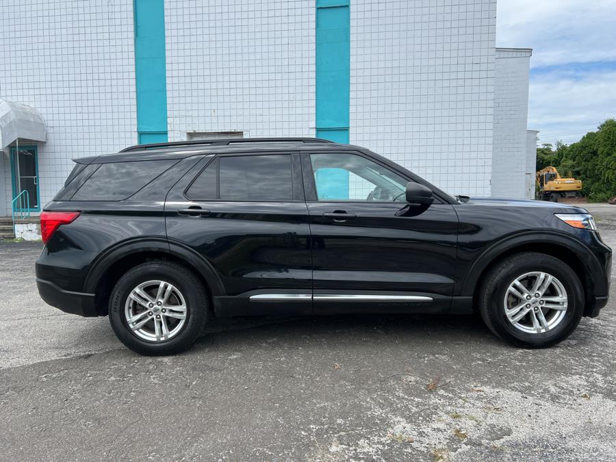 Used 2021 Ford Explorer in Milford, Connecticut | Dealertown Auto Wholesalers. Milford, Connecticut