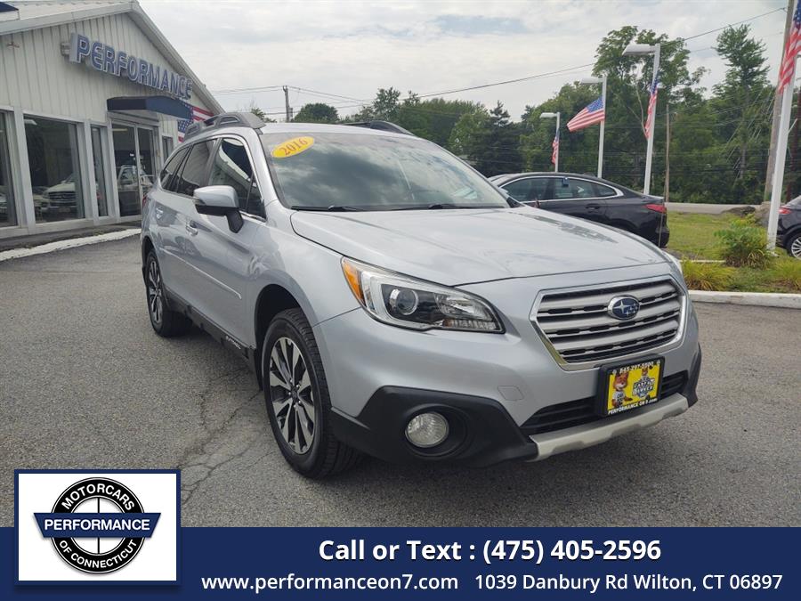 Used 2016 Subaru Outback in Wilton, Connecticut | Performance Motor Cars Of Connecticut LLC. Wilton, Connecticut