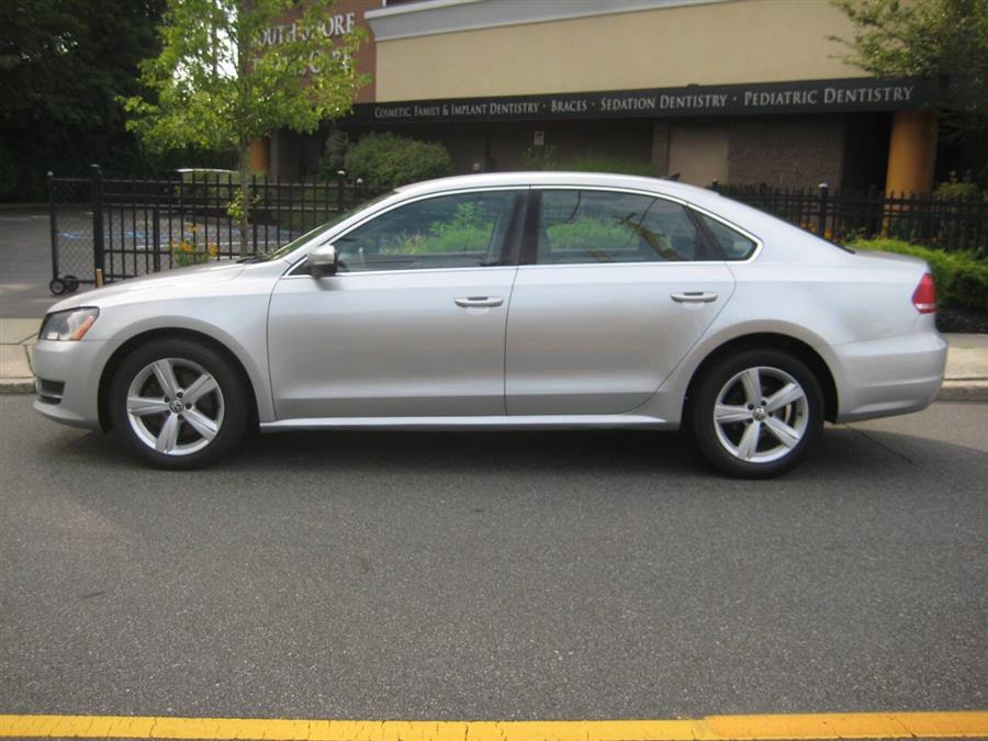 2013 Volkswagen Passat SE PZEV 4dr Sedan 6A, available for sale in Massapequa, New York | Rite Choice Auto Inc.. Massapequa, New York 2013 Volkswagen Passat SE PZEV 4dr Sedan 6A, available for sale in Massapequa, New York | Rite Choice Auto Inc.. Massapequa, New York