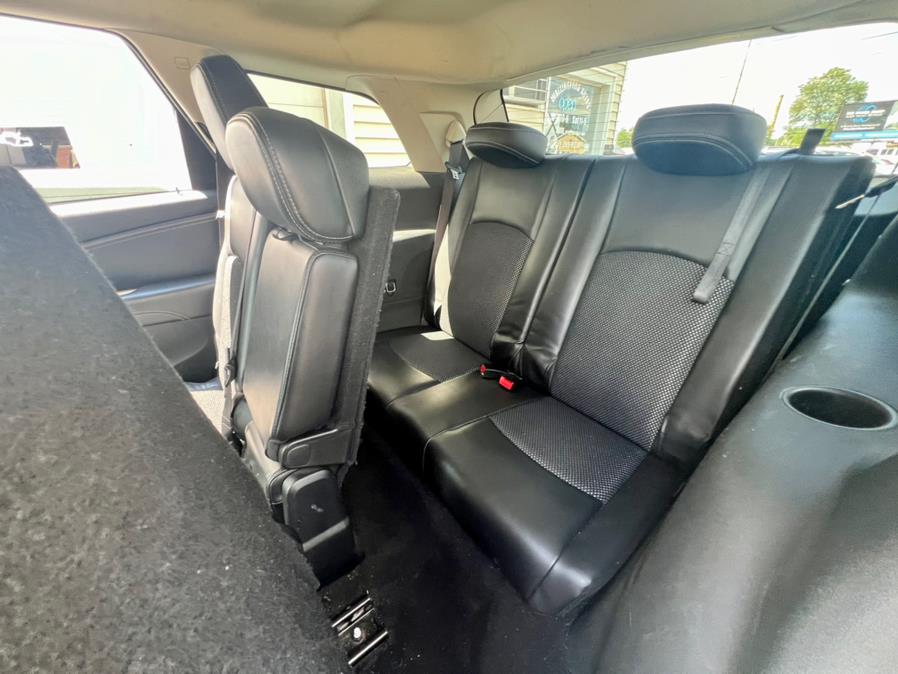 2018 Dodge Journey Crossroad FWD, available for sale in Wallingford, Connecticut | Wallingford Auto Center LLC. Wallingford, Connecticut 2018 Dodge Journey Crossroad FWD, available for sale in Wallingford, Connecticut | Wallingford Auto Center LLC. Wallingford, Connecticut