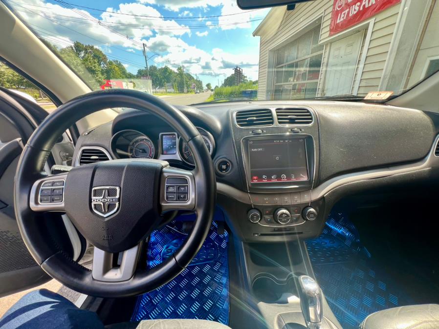 2018 Dodge Journey Crossroad FWD, available for sale in Wallingford, Connecticut | Wallingford Auto Center LLC. Wallingford, Connecticut 2018 Dodge Journey Crossroad FWD, available for sale in Wallingford, Connecticut | Wallingford Auto Center LLC. Wallingford, Connecticut