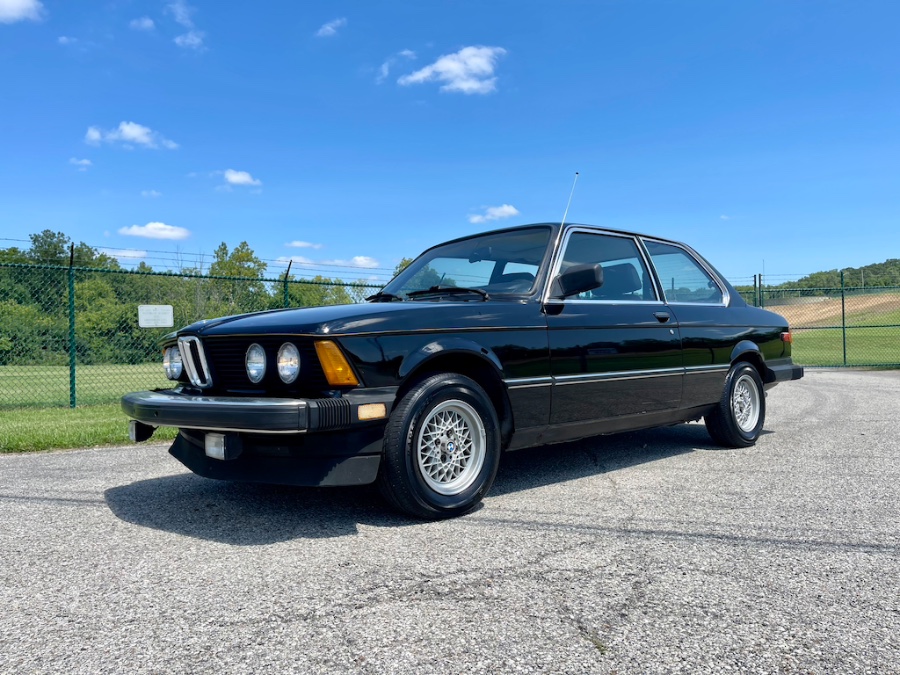 Used BMW 3 Series 2dr Sedan 320i Manual 1982 | Dayton Work Trucks. Dayton, Ohio