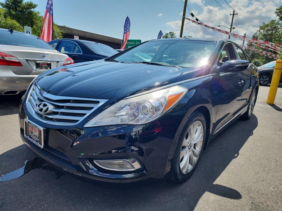 Used 2013 Hyundai Azera in Islip, New York | L.I. Auto Gallery. Islip, New York