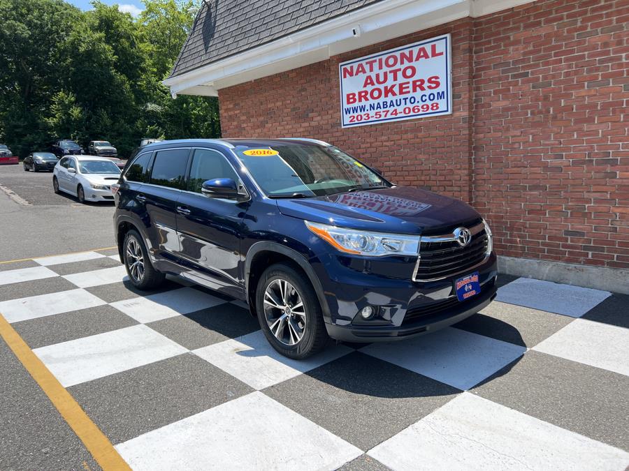 2016 Toyota Highlander AWD 4dr V6 XLE, available for sale in Waterbury, Connecticut | National Auto Brokers, Inc.. Waterbury, Connecticut