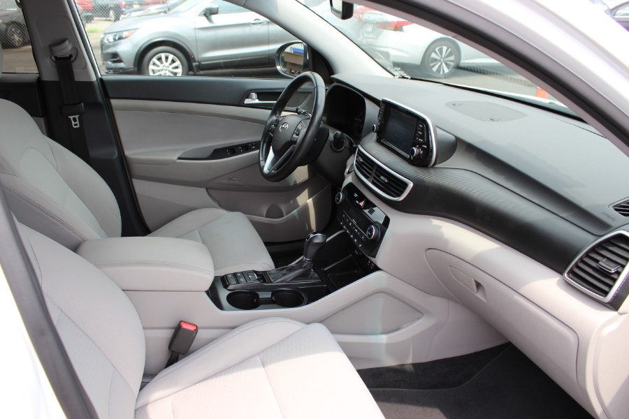 2021 Hyundai Tucson Limited AWD, available for sale in Irvington, New Jersey | NJ Used Cars Center. Irvington, New Jersey 2021 Hyundai Tucson Limited AWD, available for sale in Irvington, New Jersey | NJ Used Cars Center. Irvington, New Jersey
