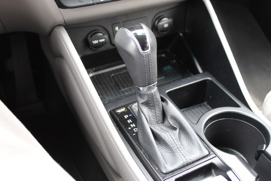 2021 Hyundai Tucson Limited AWD, available for sale in Irvington, New Jersey | NJ Used Cars Center. Irvington, New Jersey 2021 Hyundai Tucson Limited AWD, available for sale in Irvington, New Jersey | NJ Used Cars Center. Irvington, New Jersey