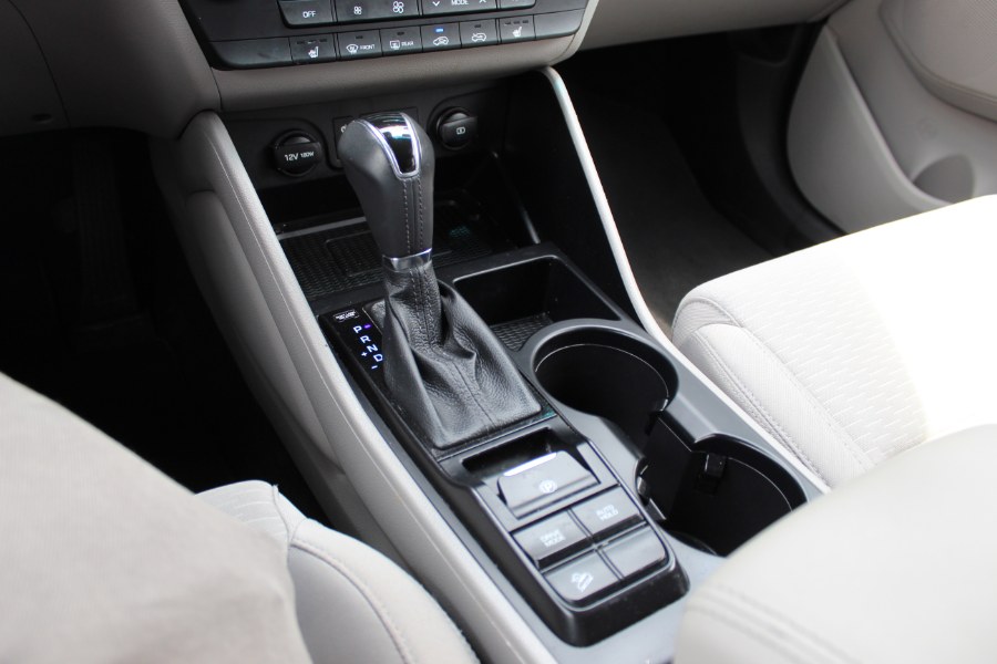 2021 Hyundai Tucson Limited AWD, available for sale in Irvington, New Jersey | NJ Used Cars Center. Irvington, New Jersey 2021 Hyundai Tucson Limited AWD, available for sale in Irvington, New Jersey | NJ Used Cars Center. Irvington, New Jersey