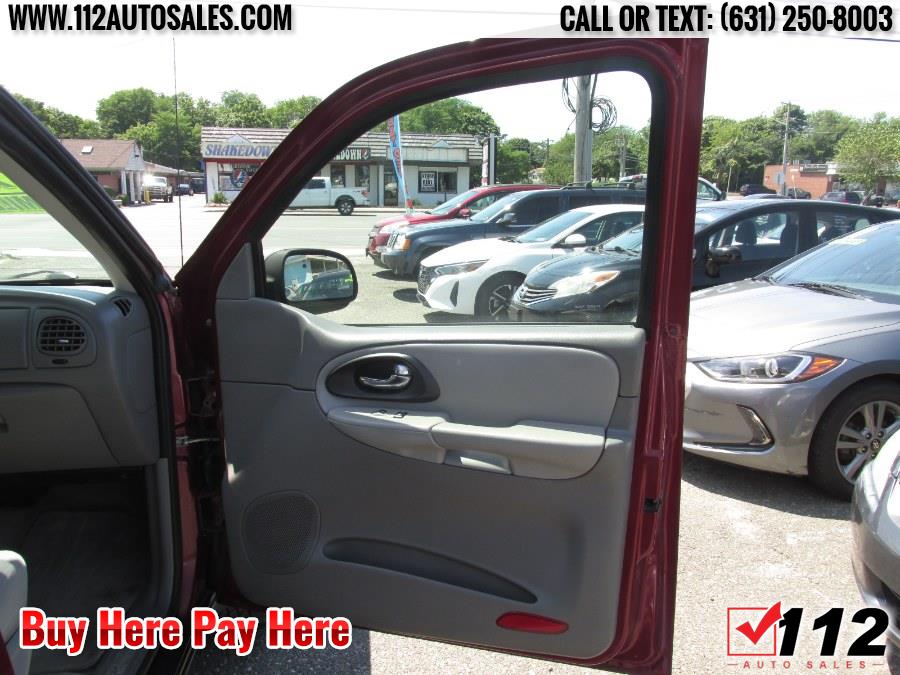 2007 Chevrolet Trailblazer Ls; Ss; 4WD 4dr LT, available for sale in Patchogue, New York | 112 Auto Sales. Patchogue, New York 2007 Chevrolet Trailblazer Ls; Ss; 4WD 4dr LT, available for sale in Patchogue, New York | 112 Auto Sales. Patchogue, New York