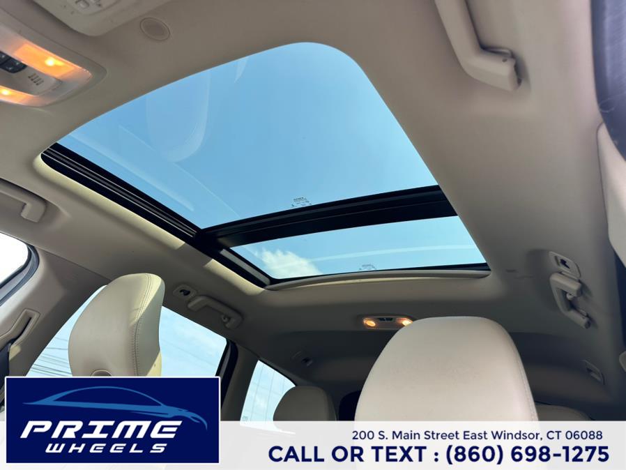 2016 Volvo XC60 AWD 4dr T5 Platinum, available for sale in East Windsor, Connecticut | Prime Wheels. East Windsor, Connecticut 2016 Volvo XC60 AWD 4dr T5 Platinum, available for sale in East Windsor, Connecticut | Prime Wheels. East Windsor, Connecticut