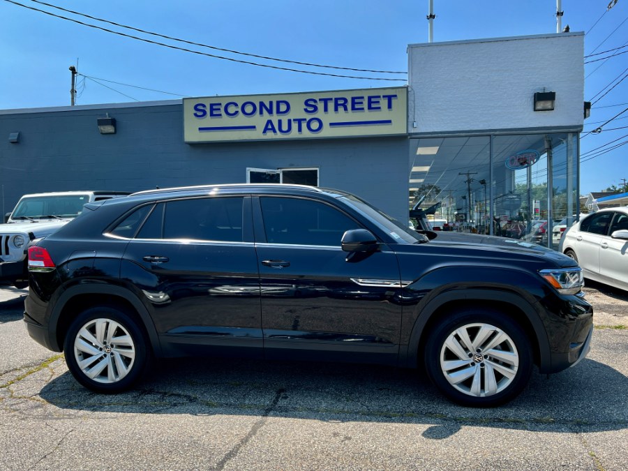 Used 2022 Volkswagen Atlas Cross Sport in Manchester, New Hampshire | Second Street Auto Sales Inc. Manchester, New Hampshire