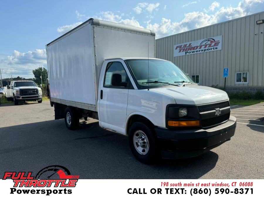 Used 2017 Chevrolet Express Commercial Cutaway in East Windsor, Connecticut | Full Throttle Power Sports LLC. East Windsor, Connecticut