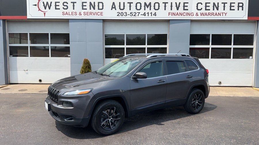 Used 2017 Jeep Cherokee in Waterbury, Connecticut | West End Automotive Center. Waterbury, Connecticut