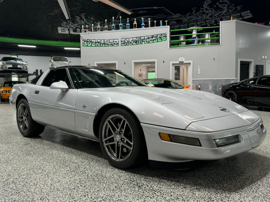 Used 1996 Chevrolet Corvette in Oxford, Connecticut | Buonauto Enterprises. Oxford, Connecticut