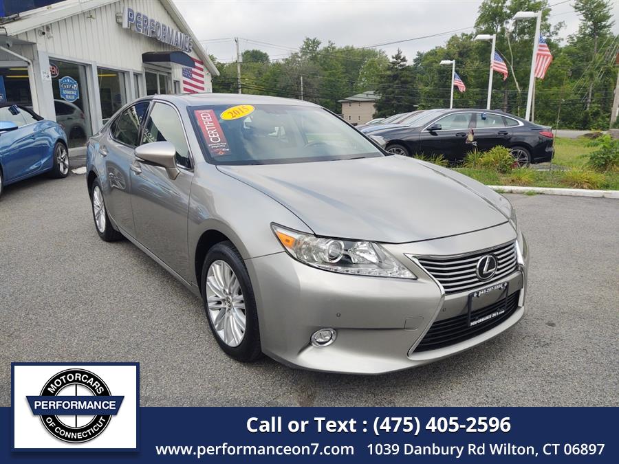 Used 2015 Lexus ES 350 in Wilton, Connecticut | Performance Motor Cars Of Connecticut LLC. Wilton, Connecticut