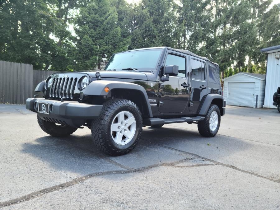 Used 2018 Jeep Wrangler JK Unlimited in Milford, Connecticut | Chip's Auto Sales Inc. Milford, Connecticut