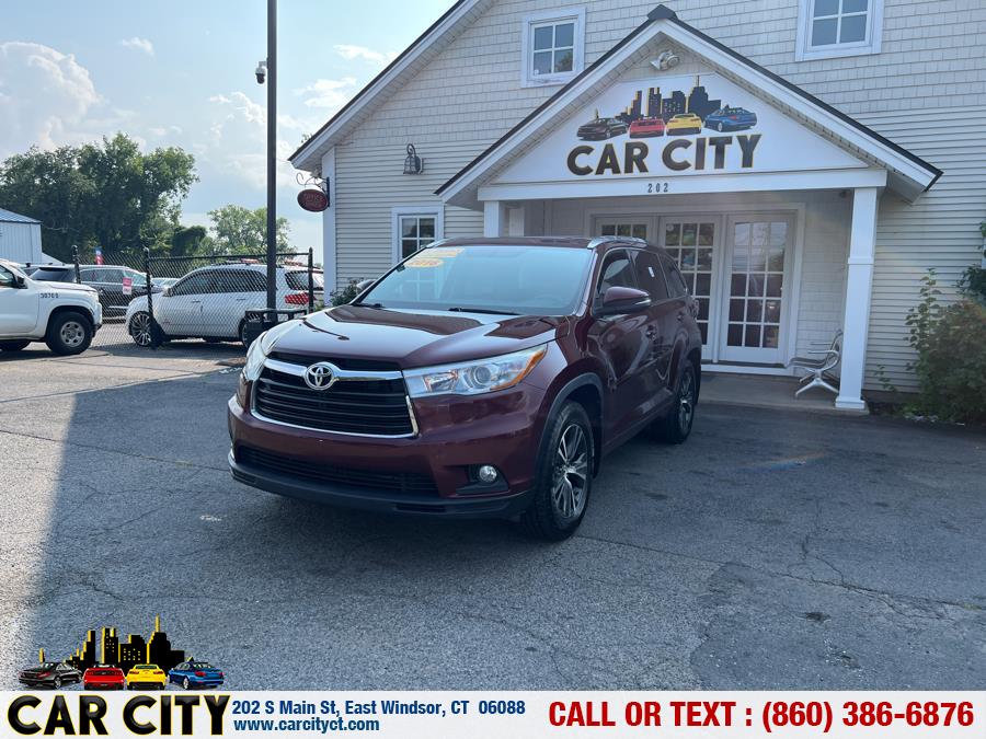 Used 2016 Toyota Highlander in East Windsor, Connecticut | Car City LLC. East Windsor, Connecticut