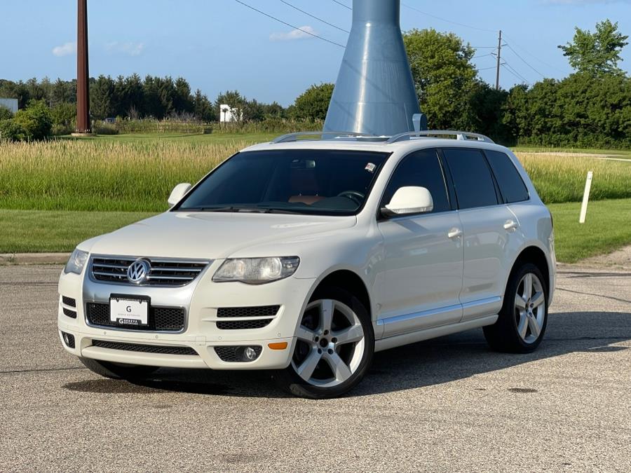 Used Volkswagen Touareg VR6 2010 | Geneva Motor Cars. Darien, Wisconsin