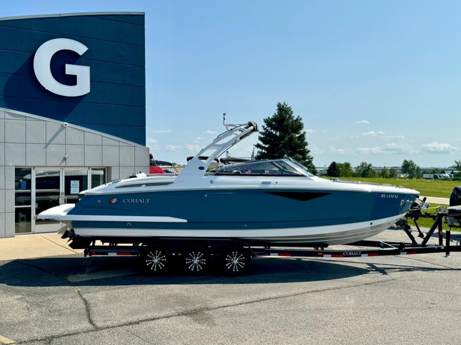 2022 Cobalt A29 Boat, available for sale in Darien, Wisconsin | Geneva Motor Cars. Darien, Wisconsin