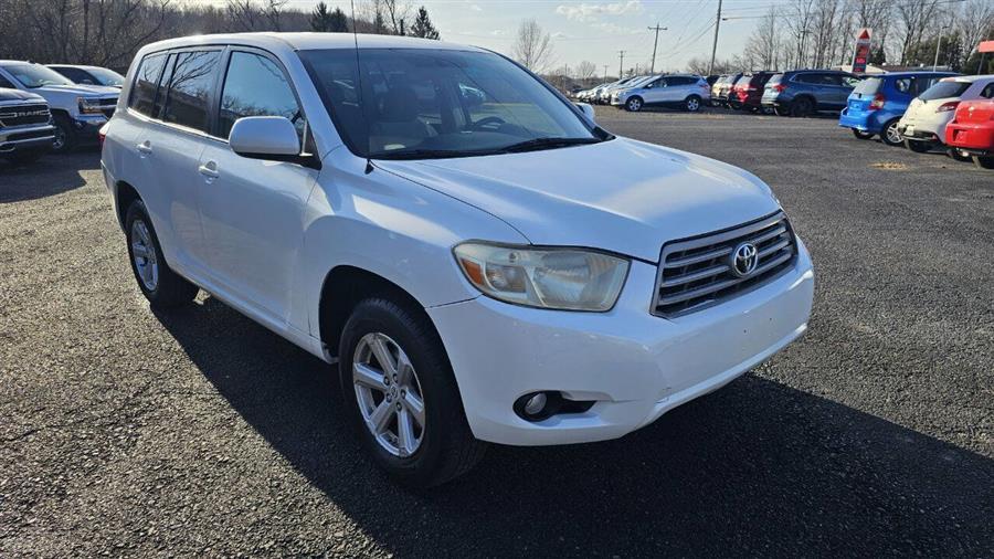 2008 Toyota Highlander Base AWD 4dr SUV, available for sale in Wolcott, New York | Auto Hunter CNY. Wolcott, New York 2008 Toyota Highlander Base AWD 4dr SUV, available for sale in Wolcott, New York | Auto Hunter CNY. Wolcott, New York