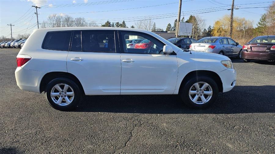 2008 Toyota Highlander Base AWD 4dr SUV, available for sale in Wolcott, New York | Auto Hunter CNY. Wolcott, New York 2008 Toyota Highlander Base AWD 4dr SUV, available for sale in Wolcott, New York | Auto Hunter CNY. Wolcott, New York