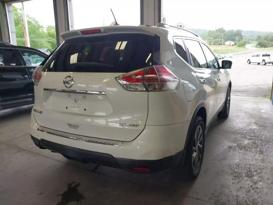 2015 Nissan Rogue SL Sport Utility 4D, available for sale in Wolcott, New York | Auto Hunter CNY. Wolcott, New York 2015 Nissan Rogue SL Sport Utility 4D, available for sale in Wolcott, New York | Auto Hunter CNY. Wolcott, New York
