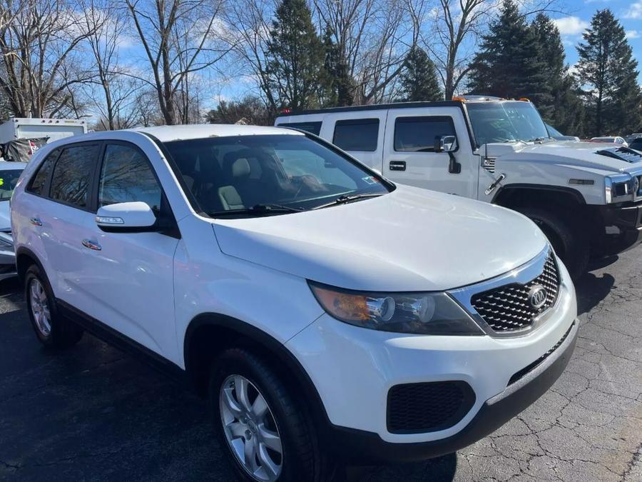2013 Kia Sorento LX Sport Utility 4D, available for sale in Wolcott, New York | Auto Hunter CNY. Wolcott, New York 2013 Kia Sorento LX Sport Utility 4D, available for sale in Wolcott, New York | Auto Hunter CNY. Wolcott, New York