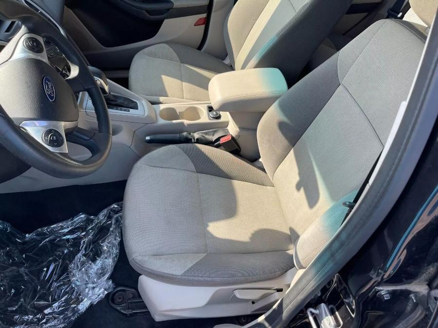 2012 Ford Focus SE Hatchback 4D, available for sale in Wolcott, New York | Auto Hunter CNY. Wolcott, New York 2012 Ford Focus SE Hatchback 4D, available for sale in Wolcott, New York | Auto Hunter CNY. Wolcott, New York