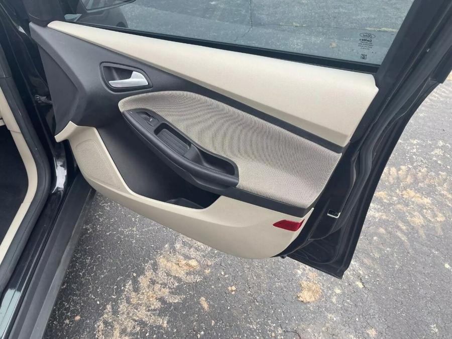 2012 Ford Focus SE Hatchback 4D, available for sale in Wolcott, New York | Auto Hunter CNY. Wolcott, New York 2012 Ford Focus SE Hatchback 4D, available for sale in Wolcott, New York | Auto Hunter CNY. Wolcott, New York