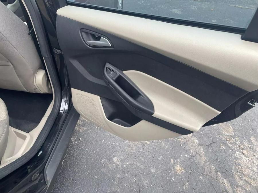 2012 Ford Focus SE Hatchback 4D, available for sale in Wolcott, New York | Auto Hunter CNY. Wolcott, New York 2012 Ford Focus SE Hatchback 4D, available for sale in Wolcott, New York | Auto Hunter CNY. Wolcott, New York