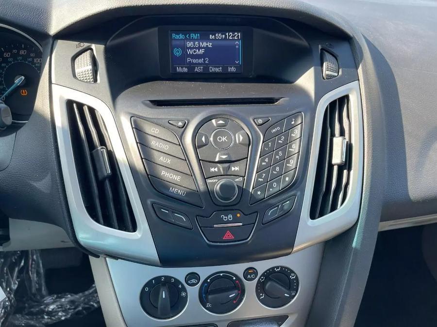 2012 Ford Focus SE Hatchback 4D, available for sale in Wolcott, New York | Auto Hunter CNY. Wolcott, New York 2012 Ford Focus SE Hatchback 4D, available for sale in Wolcott, New York | Auto Hunter CNY. Wolcott, New York